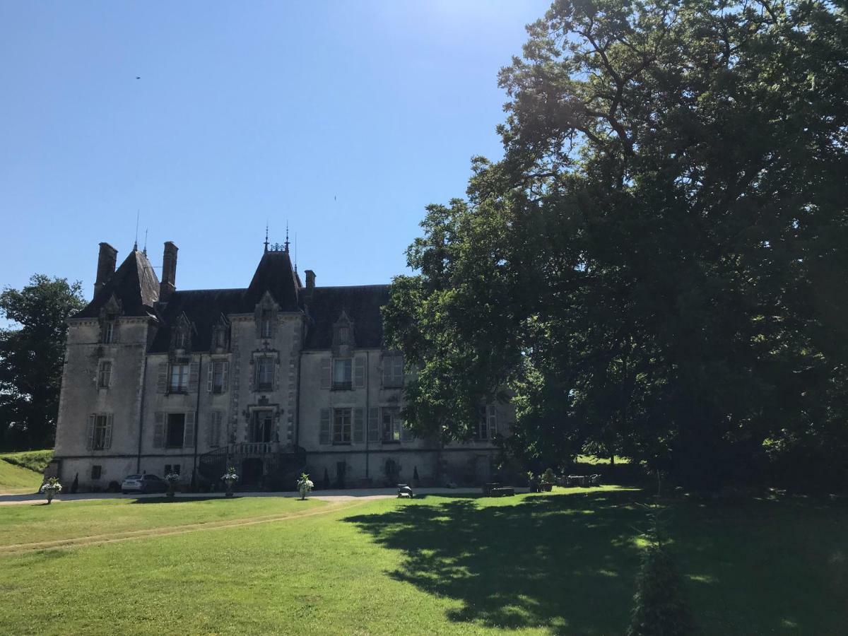 Chateau Pont Jarno B&B Champdeniers Exterior foto